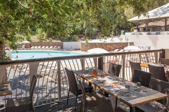 Les Restanques Vue Mer Pressoir 3131 Grimaud Kültér fotó